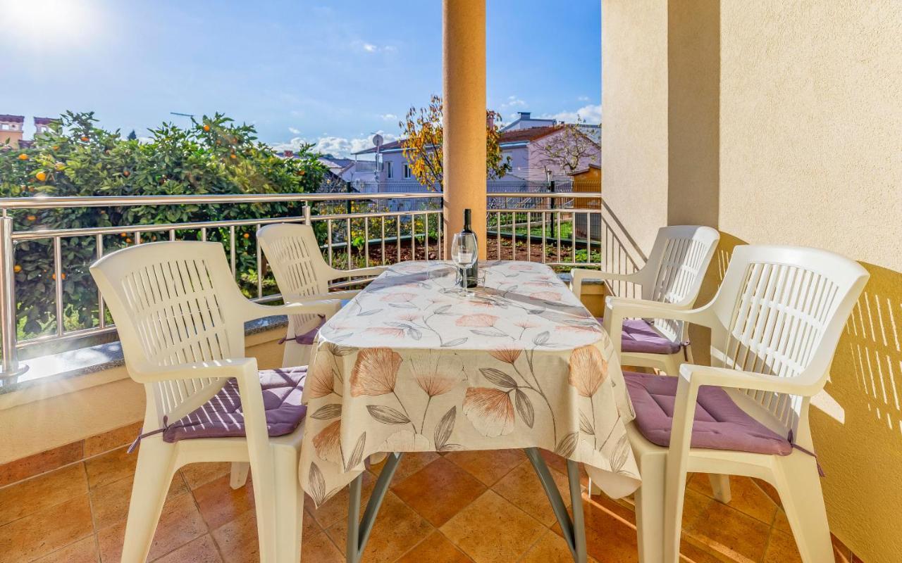 Istriensonne - Apartments Veruda Mit Grillterrasse Pola Esterno foto